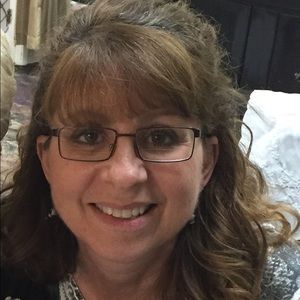 Meet your Posher, Marcy